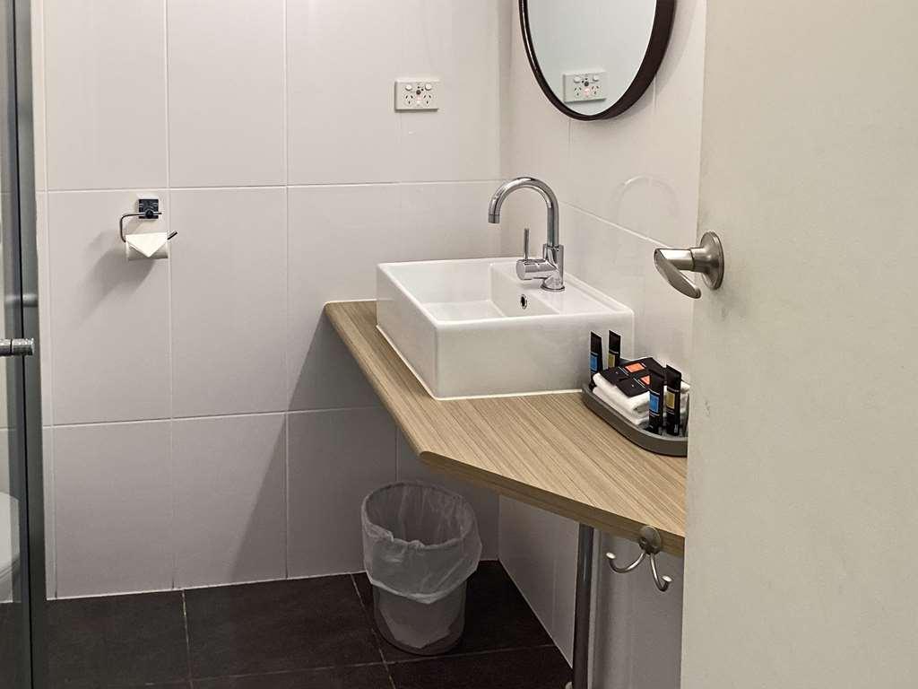 אלבורי Commodore Motor Inn חדר תמונה